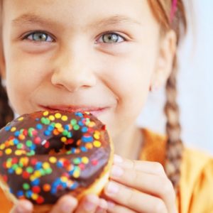 Сахар для ребенка польза и вред thumbnail