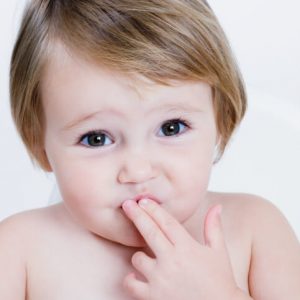 Периодическая тошнота без рвоты в течение дня у ребенка