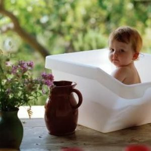 Травяные ванны для кожи ребенка