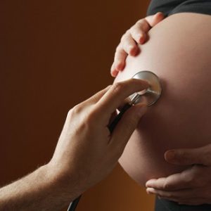 Удары по животу во время беременности
